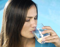 как правильно пить воду в течение дня