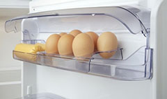 как правильно хранить яйца в холодильнике каким концом